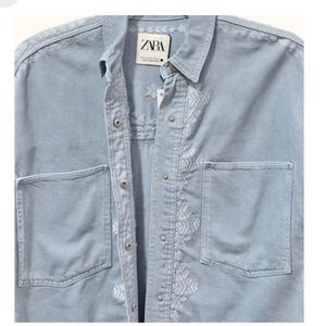 Zara - Women's Light-wash, Embroidered, Denim Oversized Overshirt (size S)